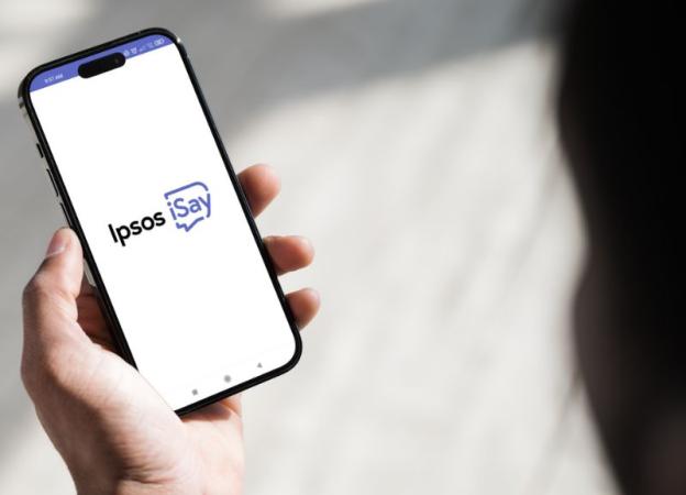  Display of the  Ipsos iSay app interface