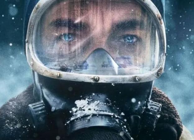 Imagen promocional de Netflix de la serie El Eternauta, con Ricardo Darín como Juan Salvo.